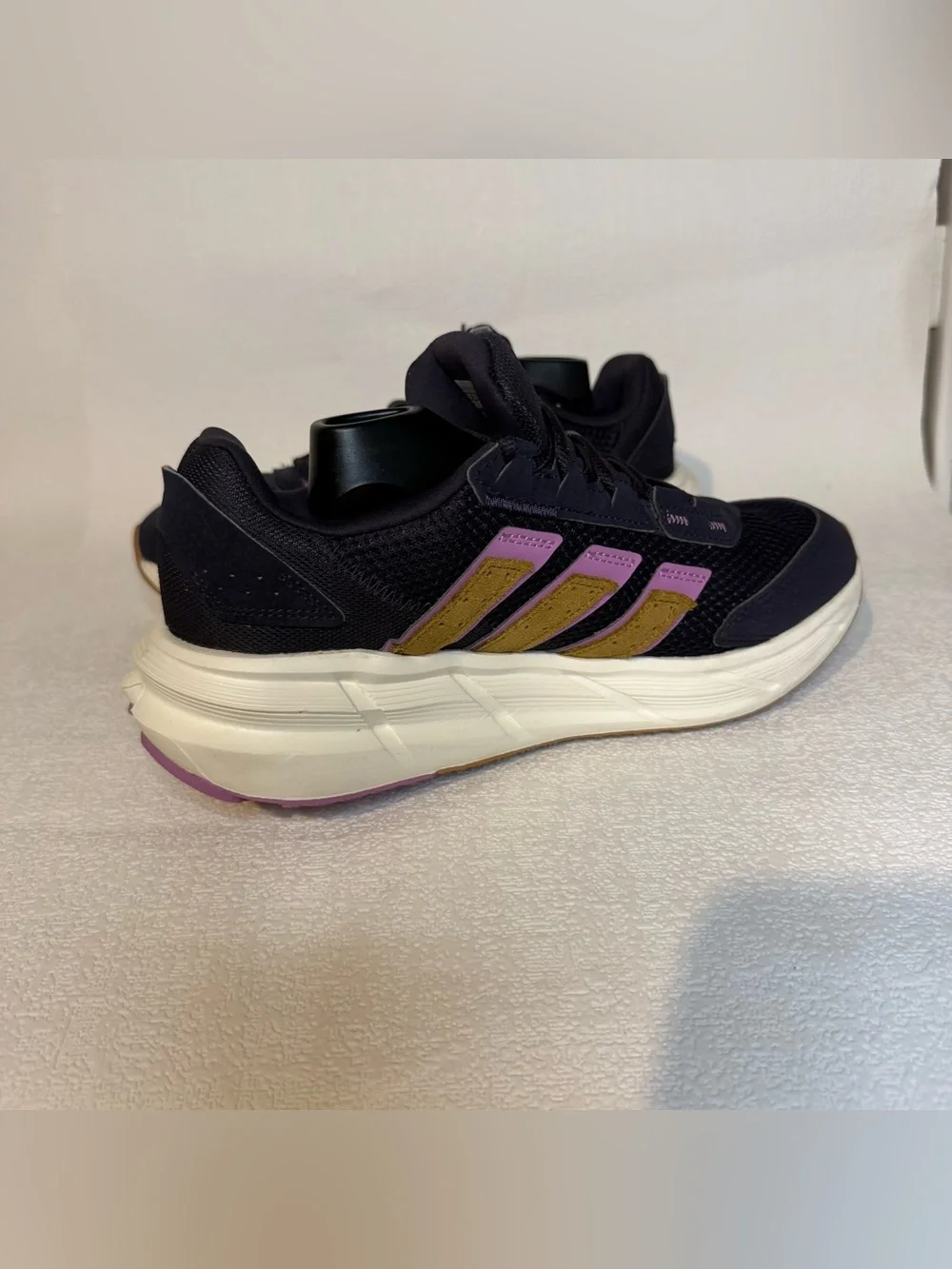 Adidas Astrastar Women’s 8.5 Black Purple Bronze Running Shoes JQ6090
